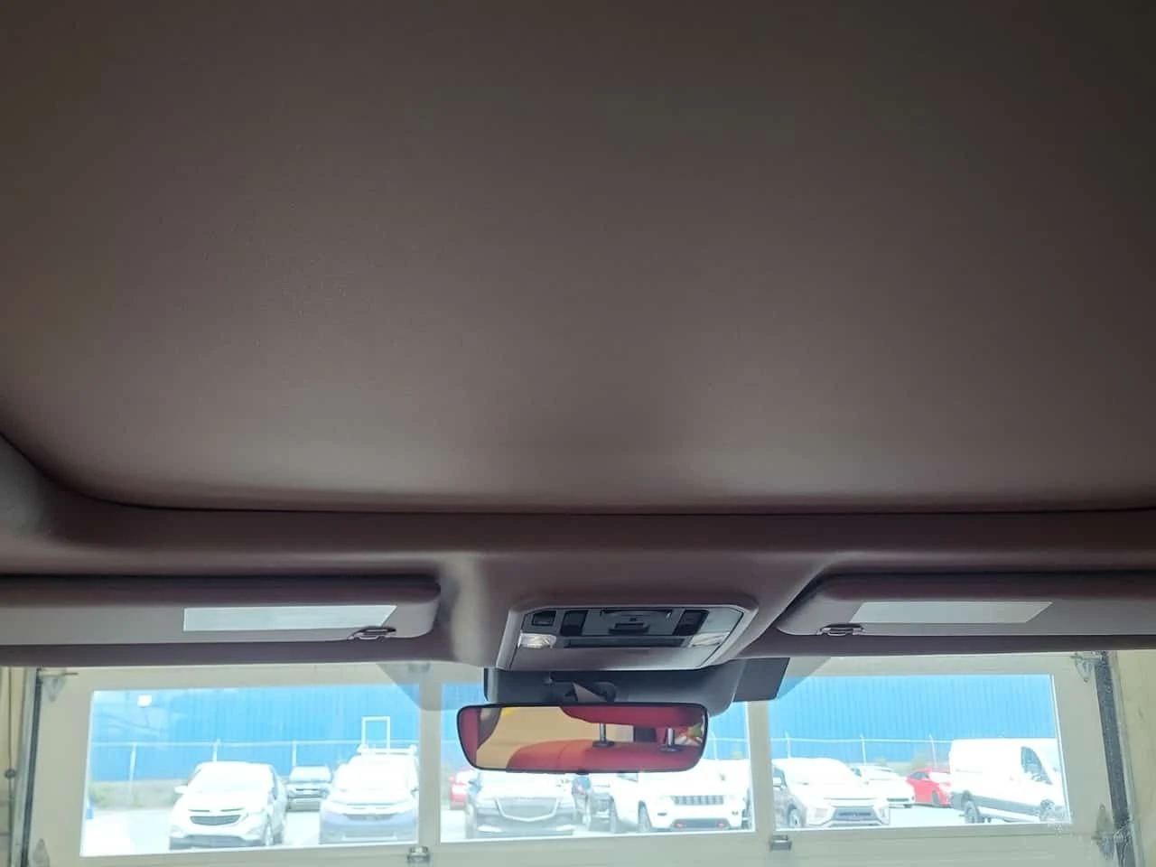 Toyota Tundra  LIMITED HYBRID CREW CAB SHORT BED , снимка 13 - Автомобили и джипове - 54465893