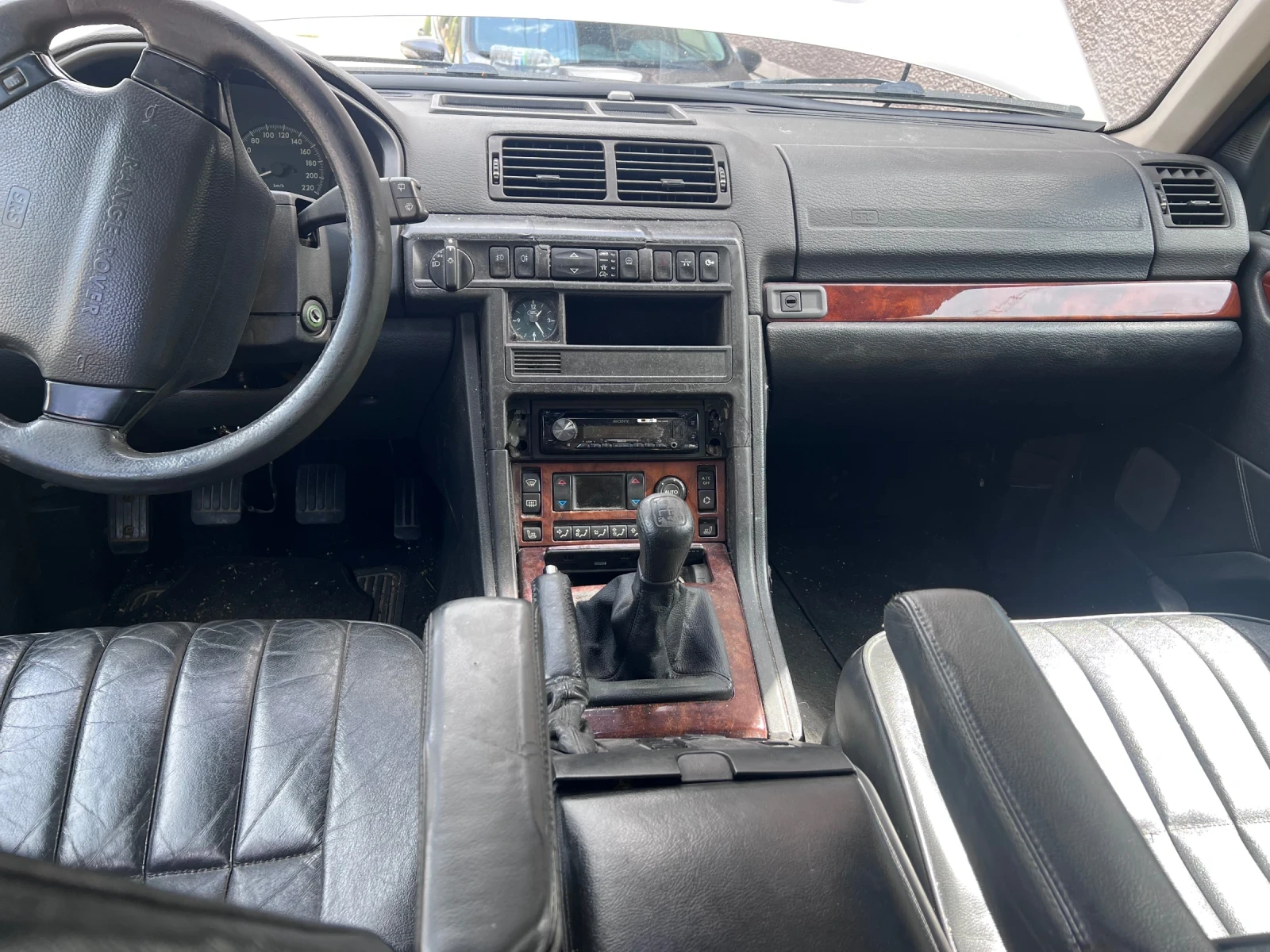Land Rover Range rover 2.5tds, снимка 3 - Автомобили и джипове - 54574390