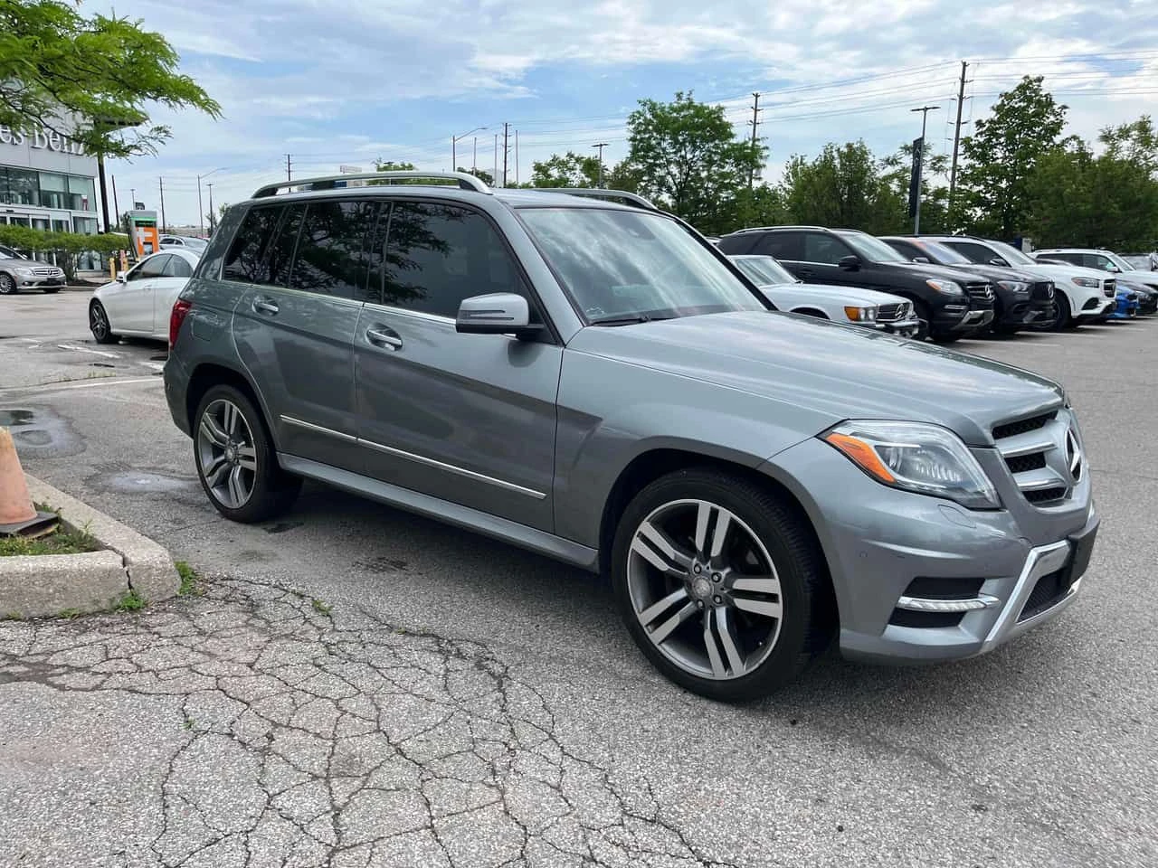 Mercedes-Benz GLK * 350 * ПРЕДСТАВИТЕЛСТВО * ПОДГРЕВ * КАМЕРА, снимка 3 - Автомобили и джипове - 54875663