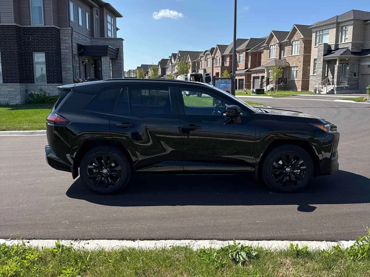 Toyota Rav4  SE / PLUG IN HYBRID / CARFAX /АВТОКРЕДИТ, снимка 3 - Автомобили и джипове - 55677892
