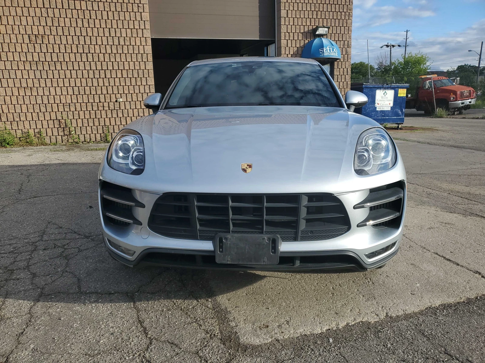 Porsche Macan * AWD 4dr Turbo * CARFAX * ОПЦИЯ ЗА ФИНАНСИРАНЕ, снимка 6 - Автомобили и джипове - 55983903