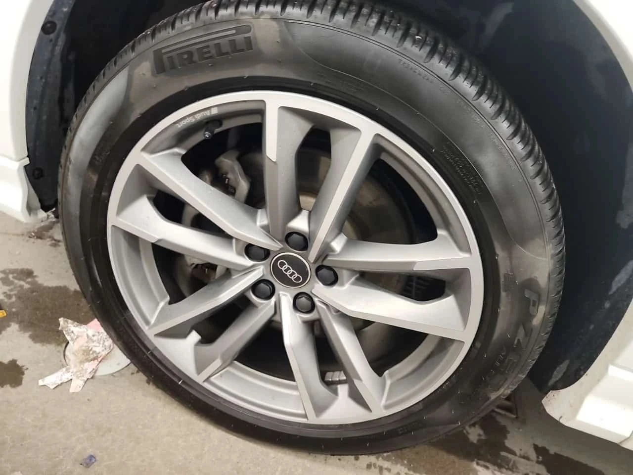 Audi Q3, снимка 6 - Автомобили и джипове - 56737637