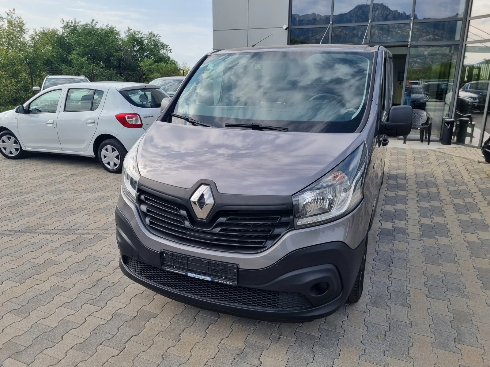 Renault Trafic 1.6DCi-120ps* 6 СКОРОСТИ* 207хил.км* 2014г. EURO 5 - изображение 3