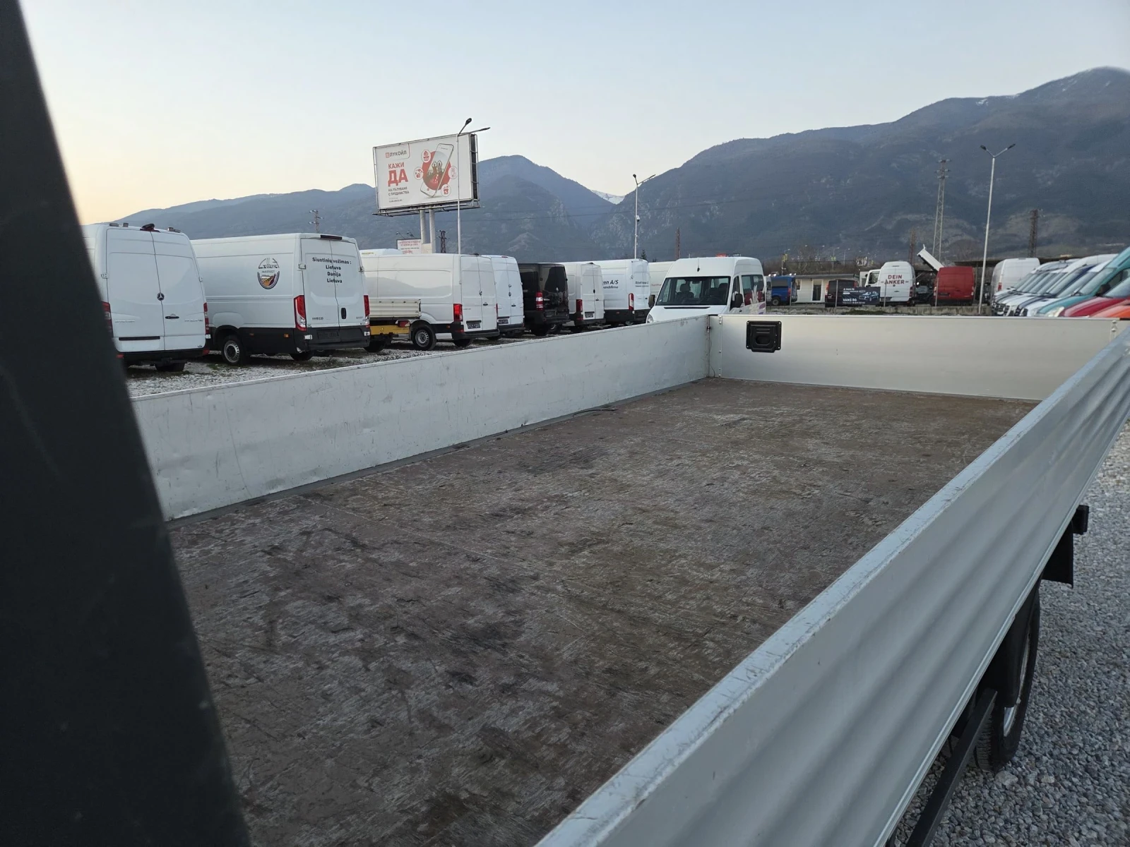 Mercedes-Benz Sprinter 511 CDI, Климатик, До 3.5 тона, 4.30 метра, снимка 9 - Бусове и автобуси - 53750105