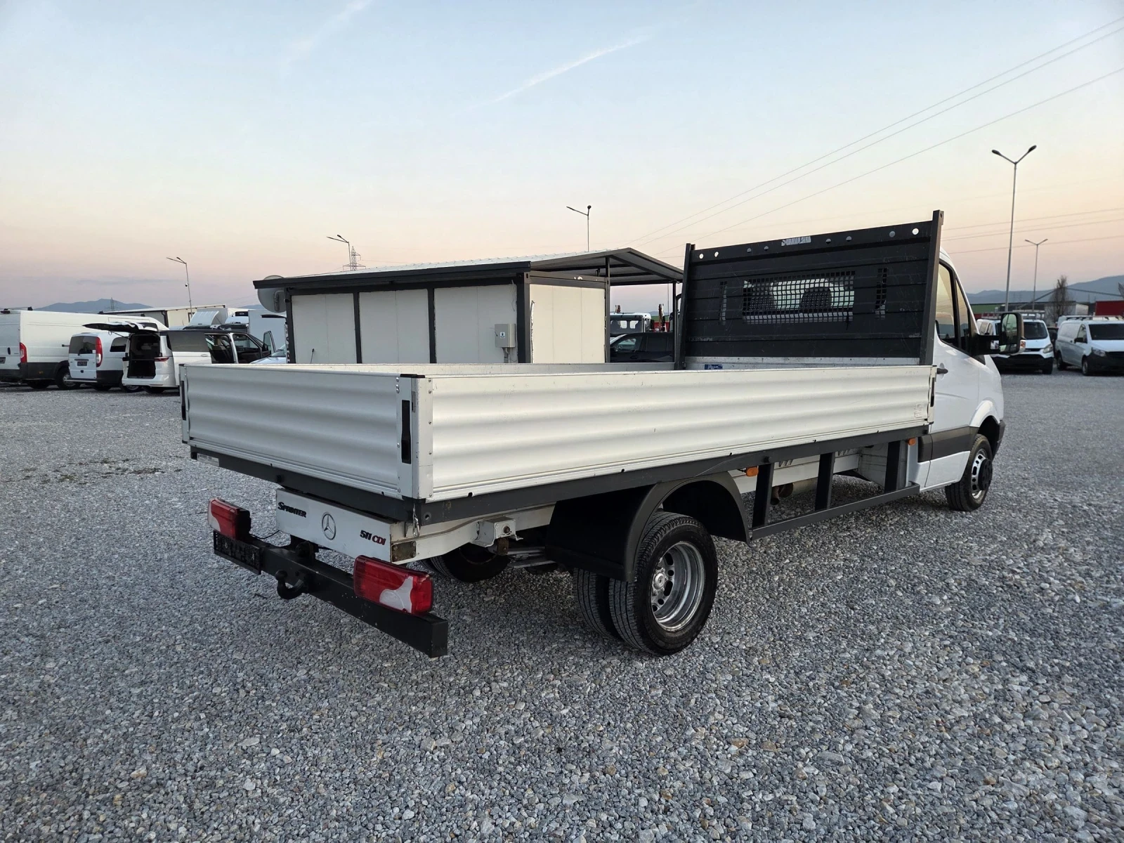 Mercedes-Benz Sprinter 511 CDI, Климатик, До 3.5 тона, 4.30 метра, снимка 5 - Бусове и автобуси - 53750105