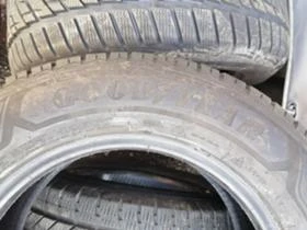 Гуми Зимни 215/65R16, снимка 6