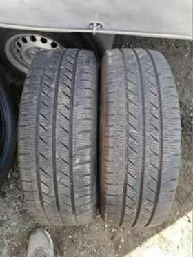 Гуми Зимни 215/65R16, снимка 1