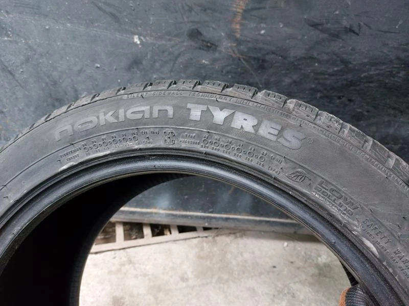 Гуми Всесезонни 245/45R15, снимка 5 - Гуми и джанти - 35972716