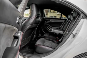 Mercedes-Benz CLA 220 2.2CDI-AMG-AGILITY-FACE-CARPLAY-ASSIST-AMBIENT-TOP, снимка 14
