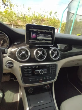 Mercedes-Benz CLA 250 4Matic, снимка 12