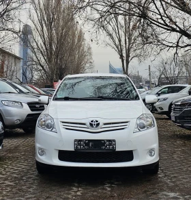 Toyota Auris 1.6 VVT-i 132к.с. Сервизна книжка Ксенон , снимка 2