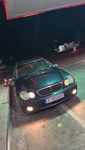 Mercedes-Benz C 200, снимка 2