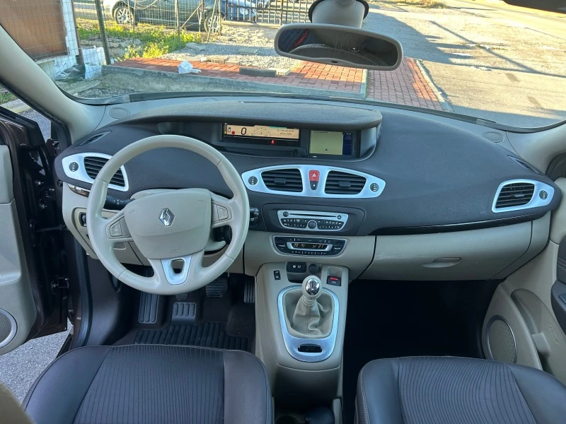 Renault Scenic 1.5DCiXMod Luxe, снимка 11 - Автомобили и джипове - 46356201