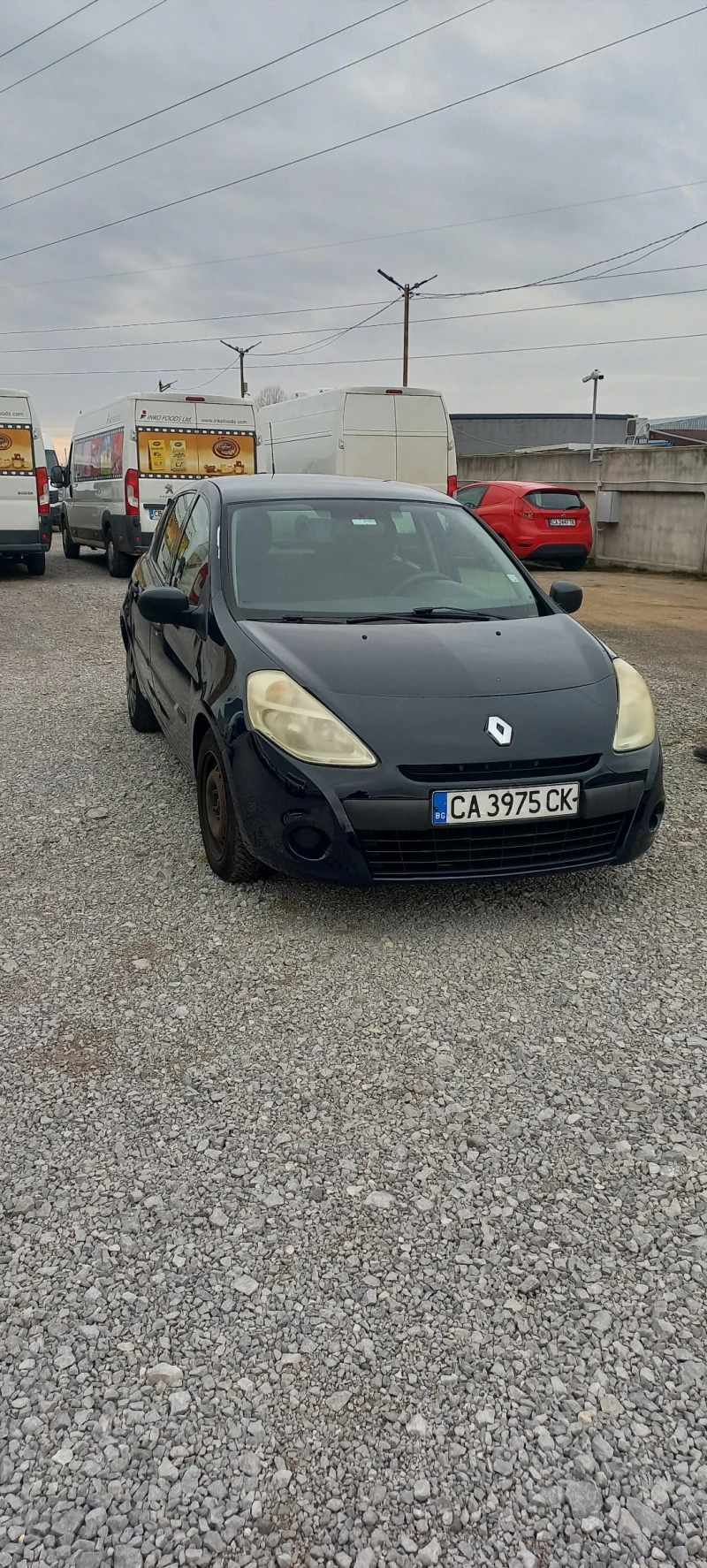 Renault Clio, снимка 2 - Автомобили и джипове - 47341407