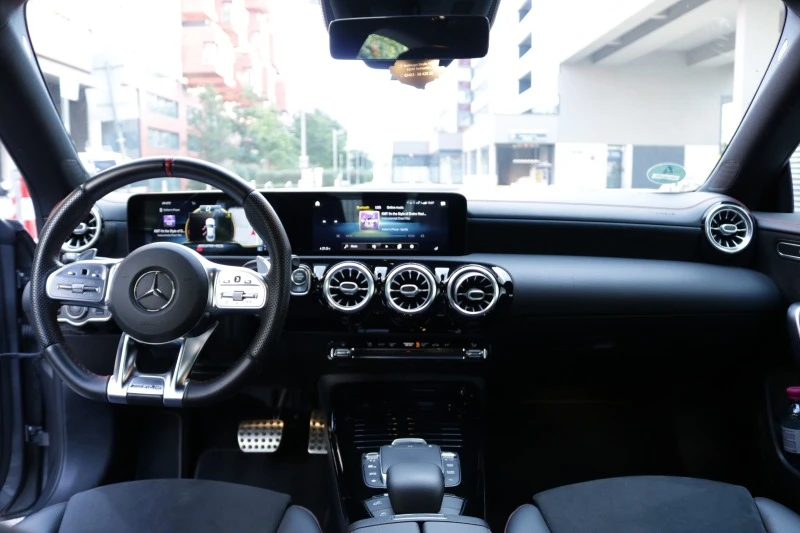 Mercedes-Benz CLA 350 AMG, снимка 7 - Автомобили и джипове - 47168190