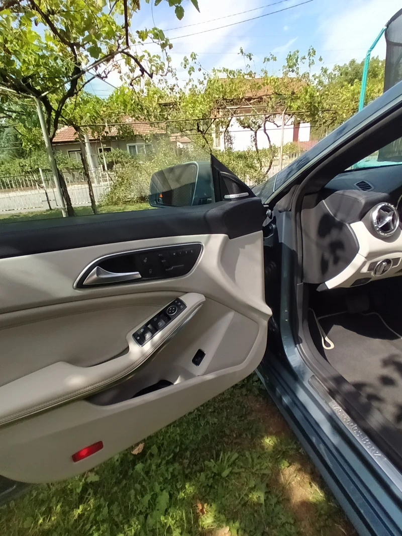 Mercedes-Benz CLA 250 4Matic, снимка 9 - Автомобили и джипове - 46634667