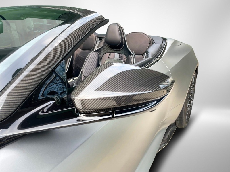 Aston martin DBS Volante 770 = Carbon Ceramic Brakes= Гаранция, снимка 6 - Автомобили и джипове - 45469340