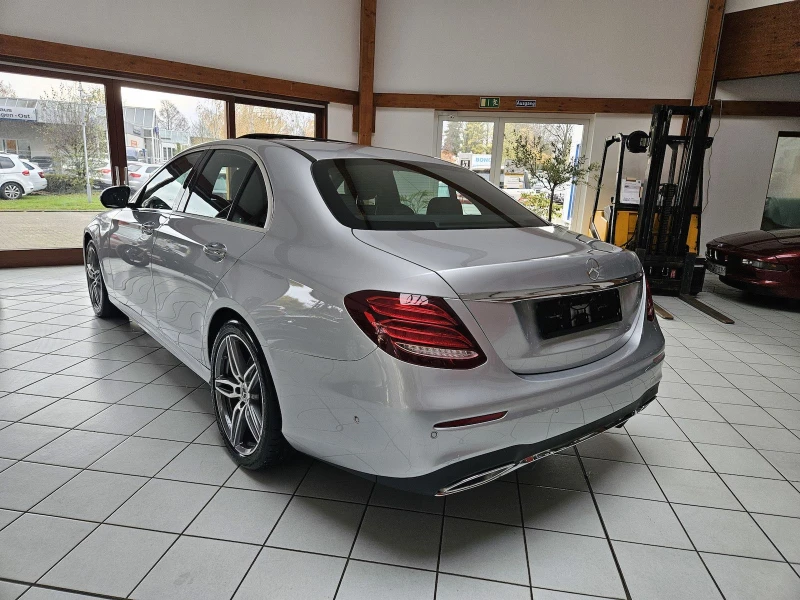 Mercedes-Benz E 400 4Matic* Pano* Memory, снимка 3 - Автомобили и джипове - 48372595