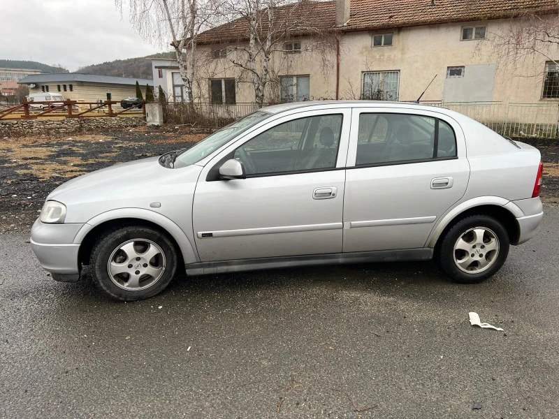 Opel Astra 1.6i elegance, снимка 3 - Автомобили и джипове - 48637799