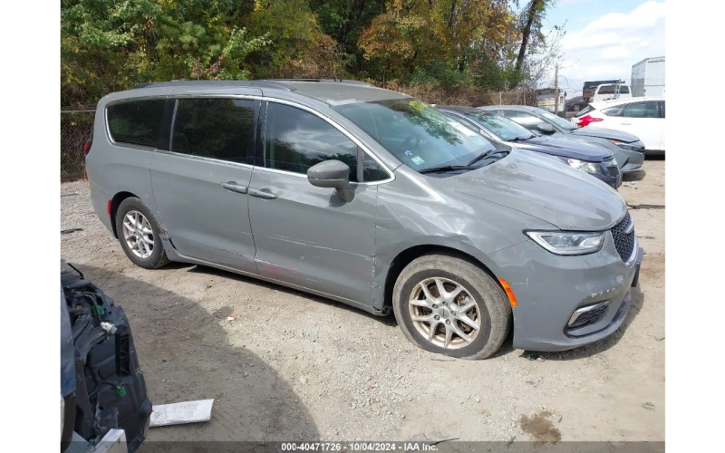 Chrysler Pacifica 3.6l * LED * Дистроник * Крайна цена, без търг!, снимка 4 - Автомобили и джипове - 48646436