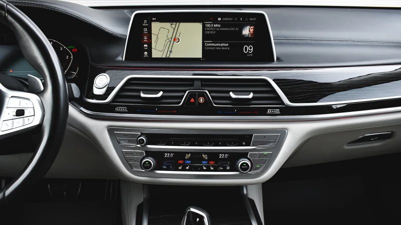 BMW 730 d xDrive M Sport Sportautomatic, снимка 10 - Автомобили и джипове - 50631495