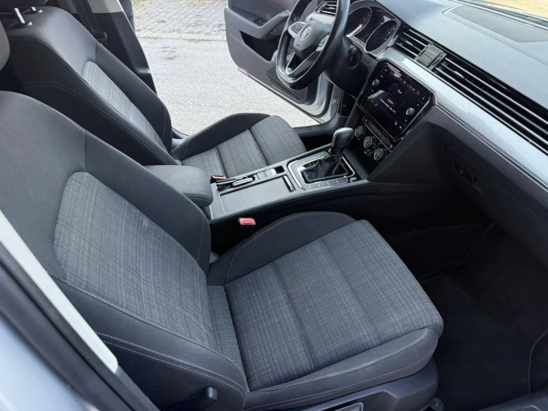 VW Passat, снимка 7 - Автомобили и джипове - 52458815