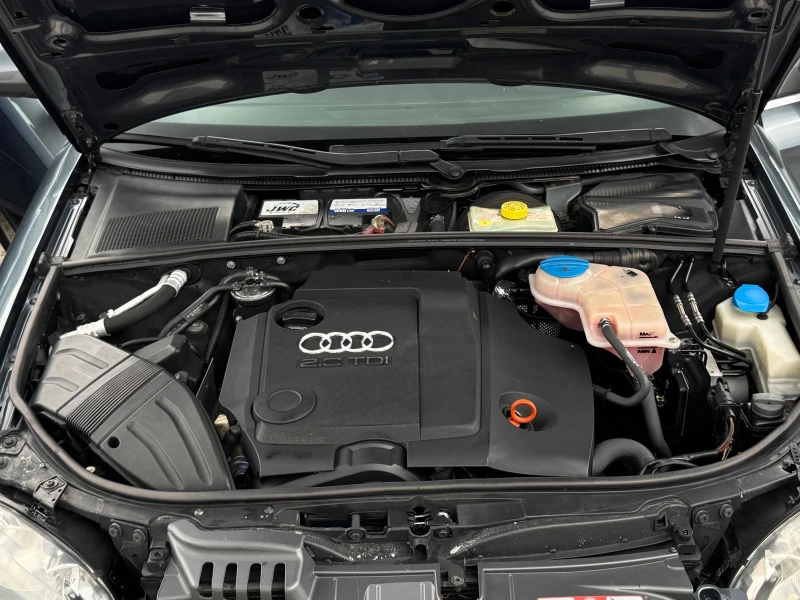 Audi A4 2.0TDI 140кс S-line, снимка 12 - Автомобили и джипове - 51455242