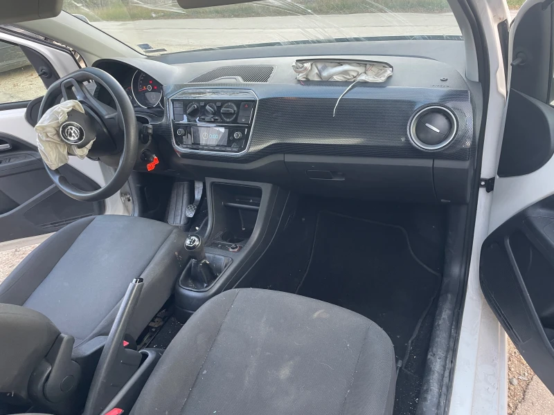 VW Up 1.0 EcoFuel, снимка 9 - Автомобили и джипове - 52097486
