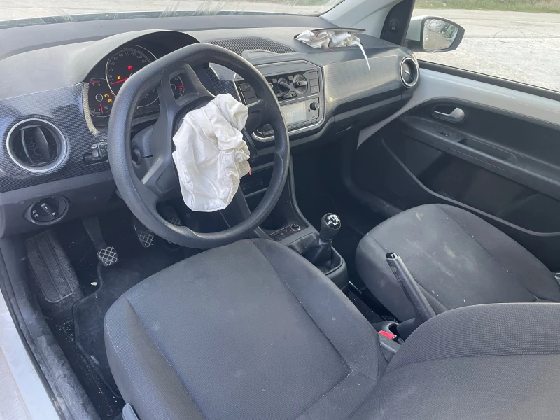 VW Up 1.0 EcoFuel, снимка 8 - Автомобили и джипове - 52097486