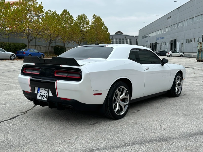 Dodge Challenger Подгрев/Обдухване/Дистроник, снимка 4 - Автомобили и джипове - 52373920
