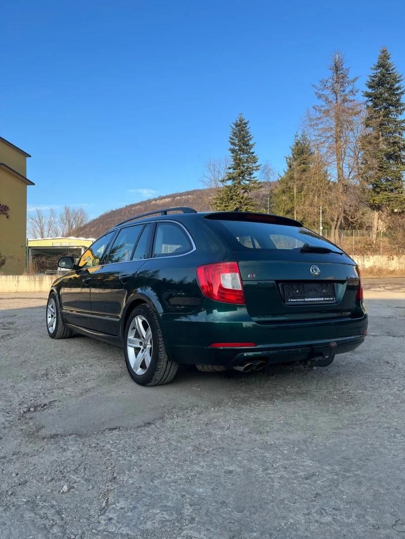 Skoda Superb, снимка 6 - Автомобили и джипове - 52893690