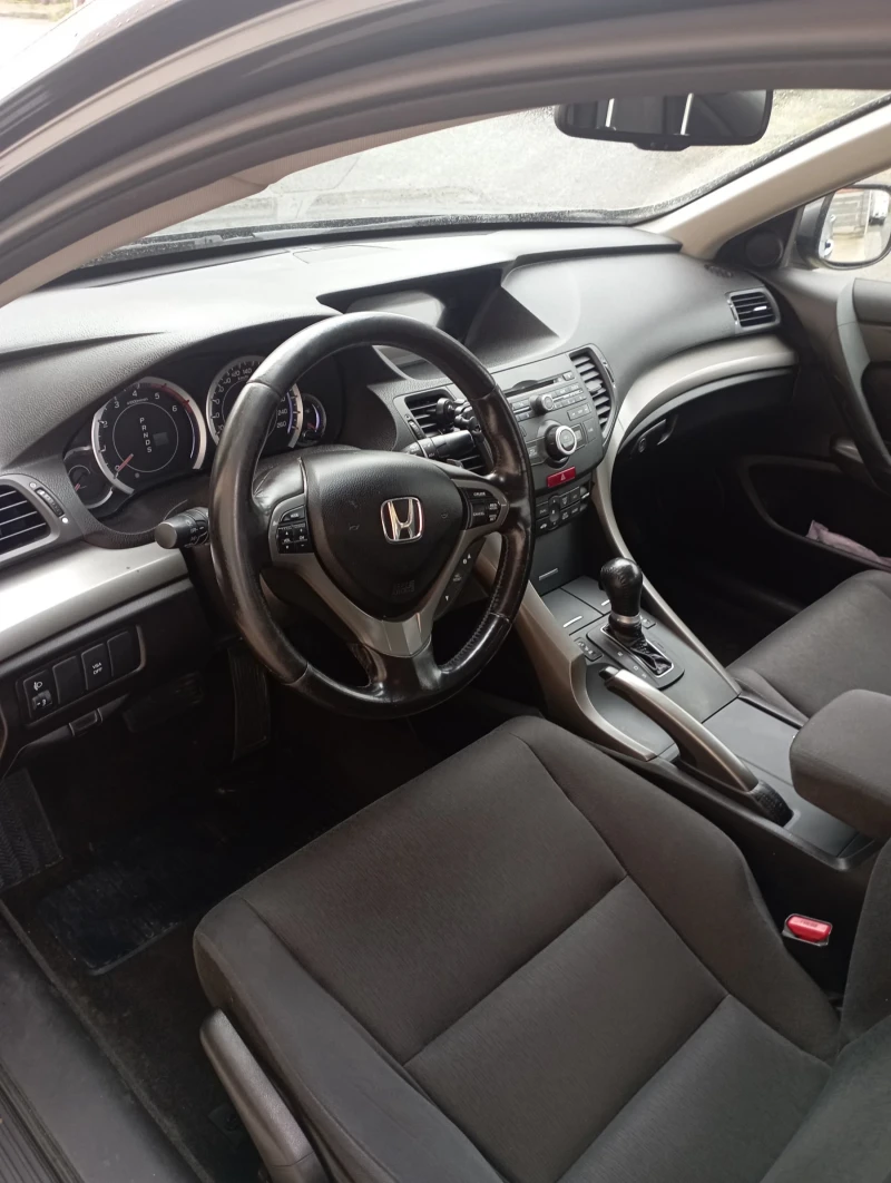 Honda Accord, снимка 10 - Автомобили и джипове - 53393259