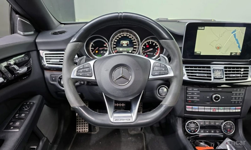 Mercedes-Benz CLS 63 AMG, снимка 13 - Автомобили и джипове - 53516316