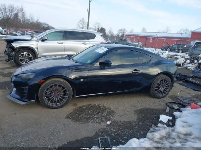 Toyota GT86 RWD* INTAKE* LED*  - изображение 4