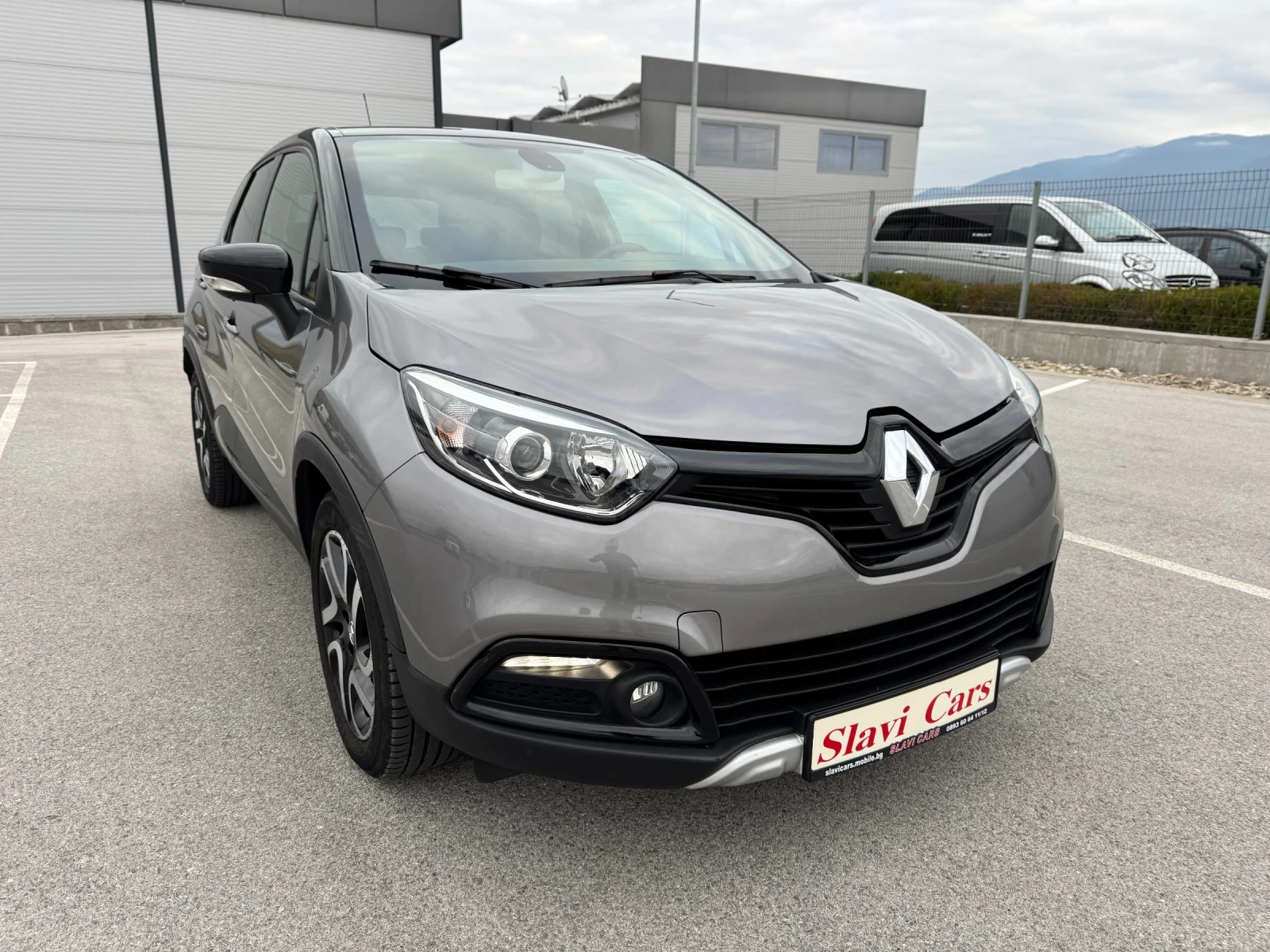 Renault Captur 1.2 i ENERGY INTENSE - AUTO/ NAVI/ CAMERA/ EURO 6B, снимка 1