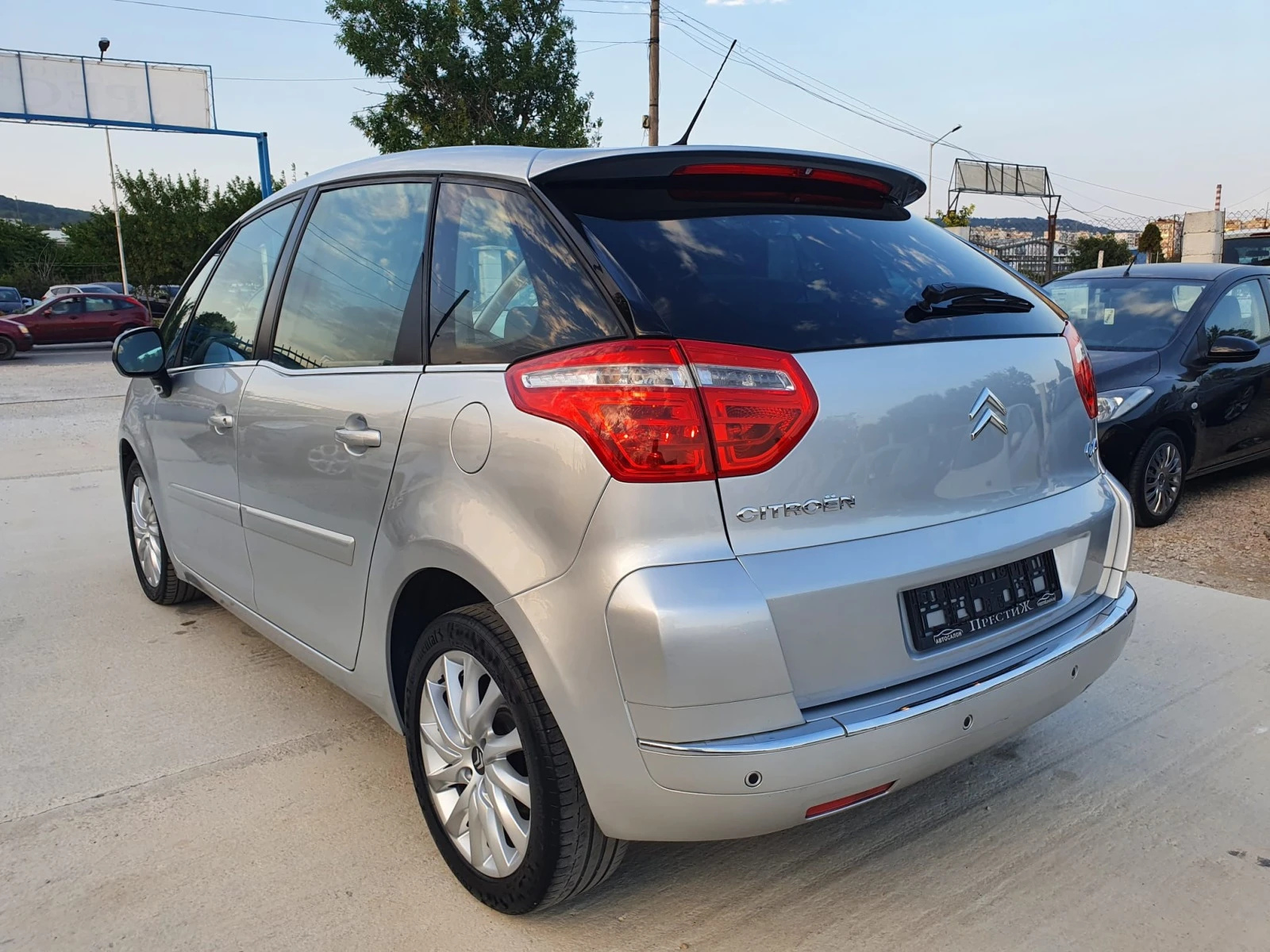 Citroen C4 Picasso 2.0 HDI - 136k.c. - изображение 7