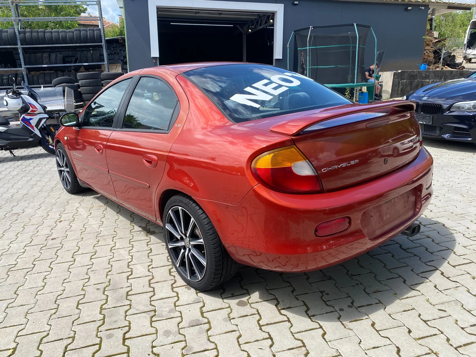 Chrysler Neon 2.0 133к.с - изображение 3