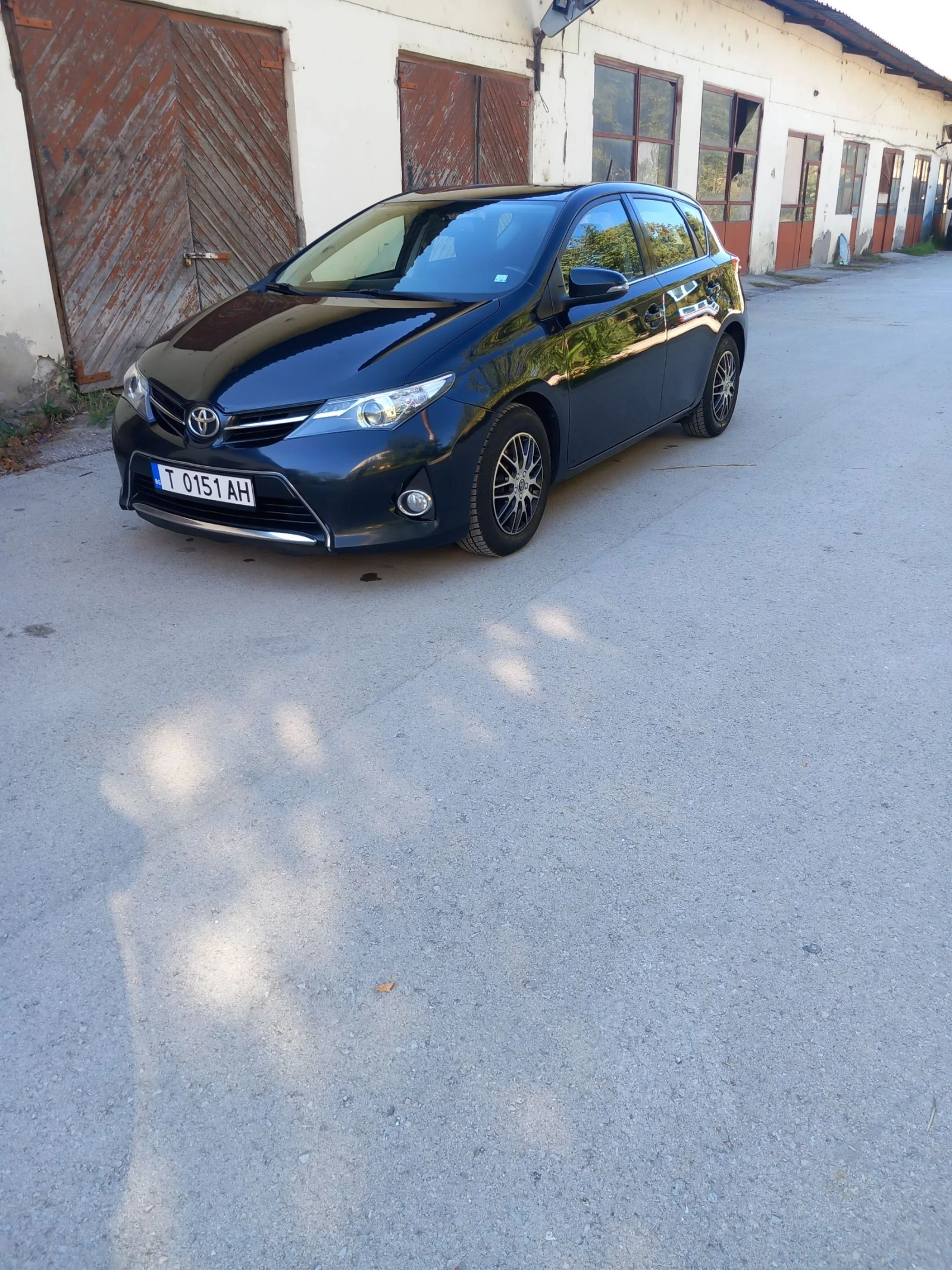 Toyota Auris 1.4 D4D - изображение 5