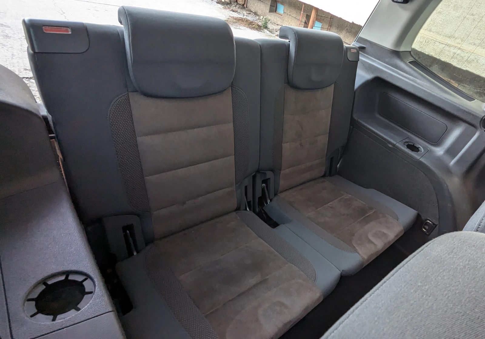 VW Touran Highline 1.4 TSI | Mobile.bg   14