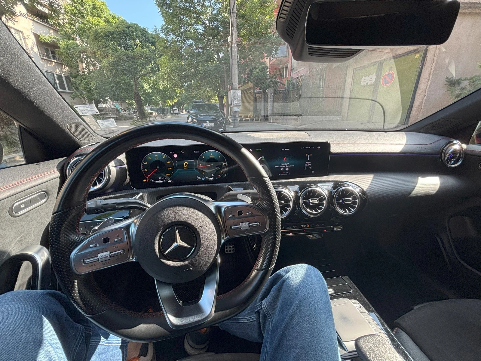 Mercedes-Benz CLA 220  - изображение 7