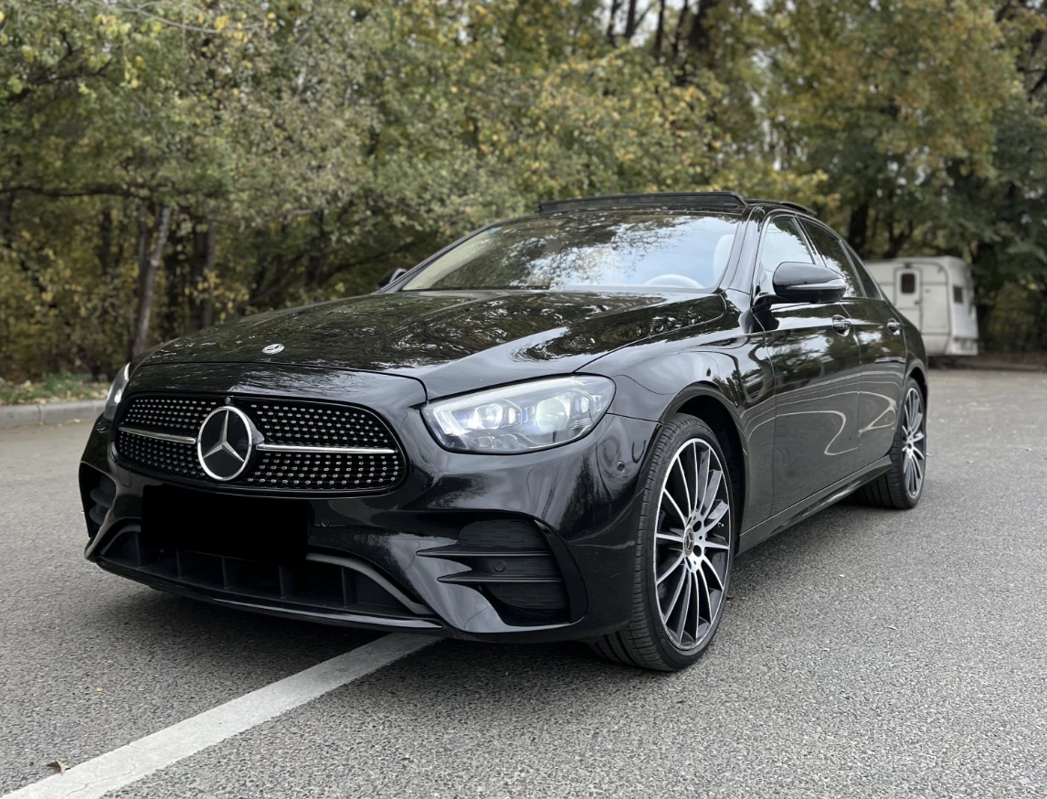 Mercedes-Benz E 450 4M Designo AMG Line/360/Burmester/Digital - изображение 3