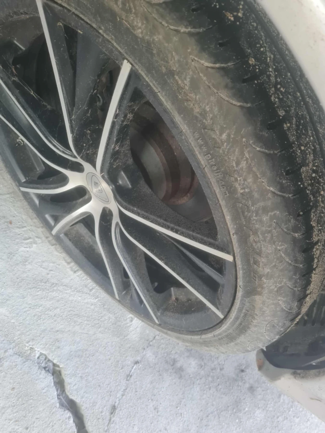 Mercedes-Benz E 400  - изображение 8