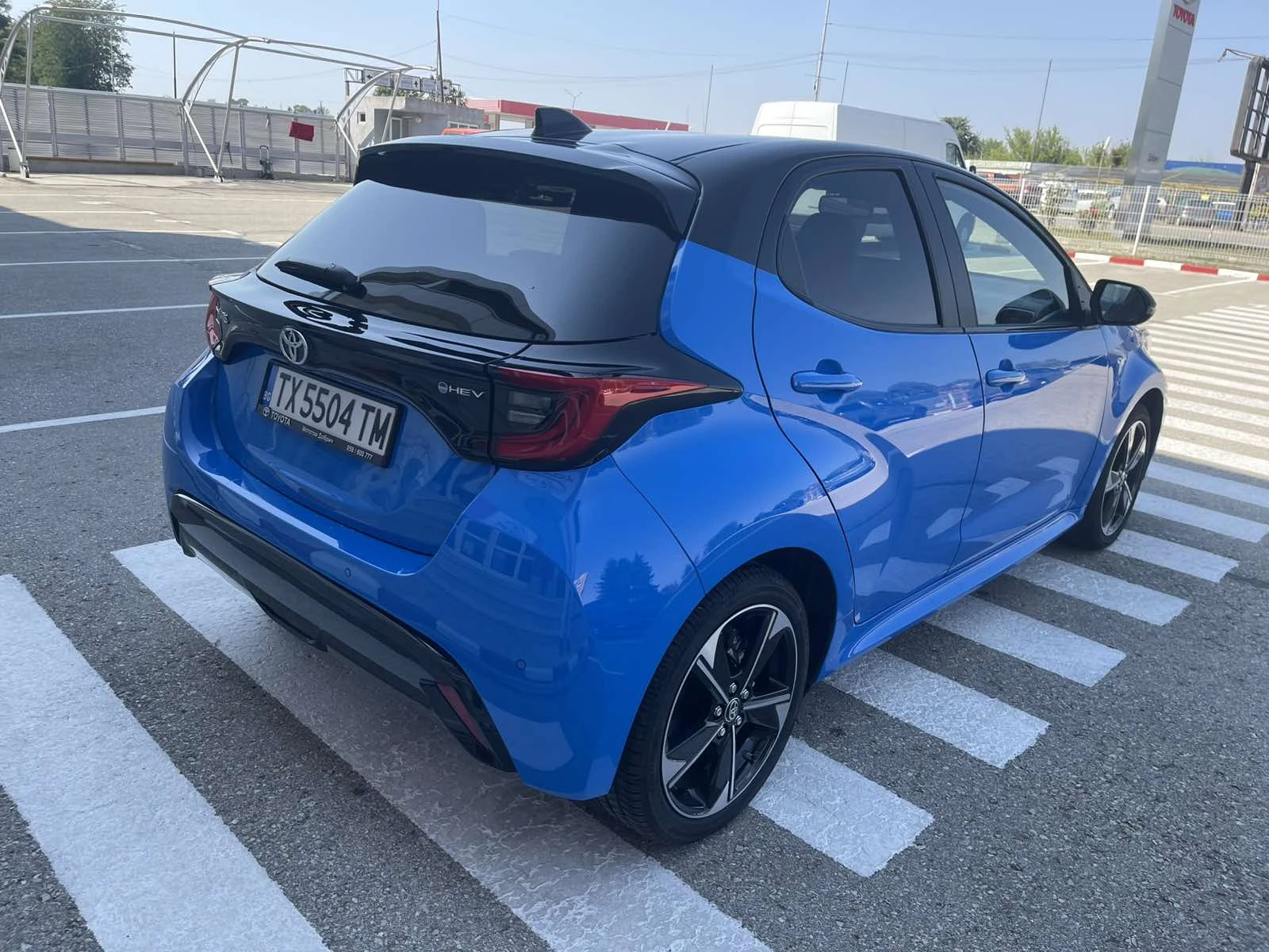 Toyota Yaris 1.5 ELEGANCE  - изображение 9