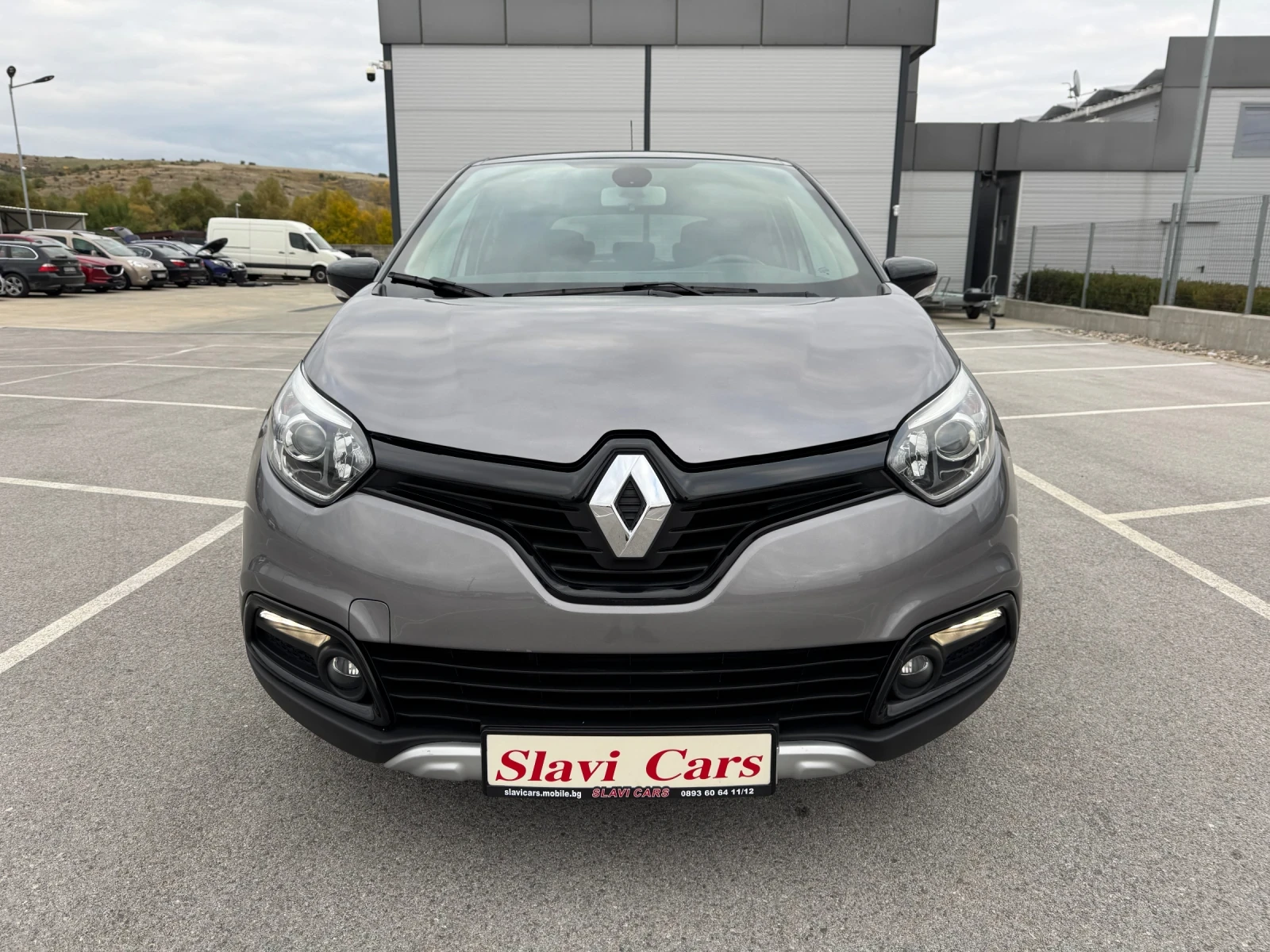 Renault Captur 1.2 i ENERGY INTENSE - AUTO/ NAVI/ CAMERA/ EURO 6B - изображение 2