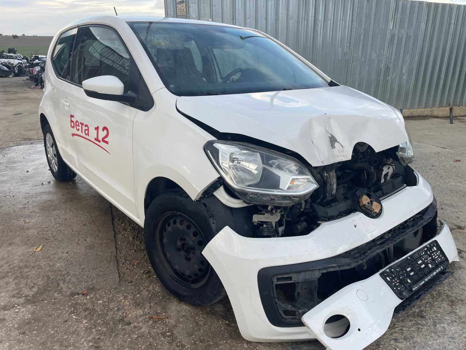 VW Up 1.0 EcoFuel - изображение 2