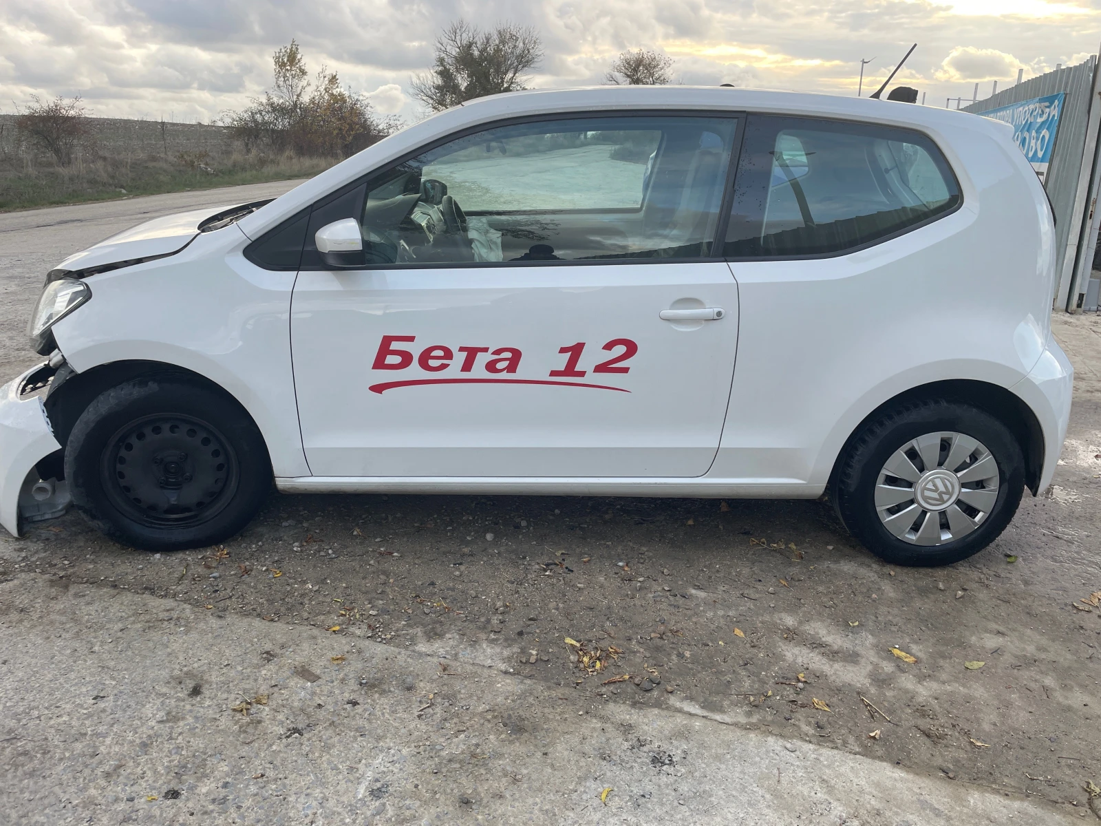 VW Up 1.0 EcoFuel - изображение 4