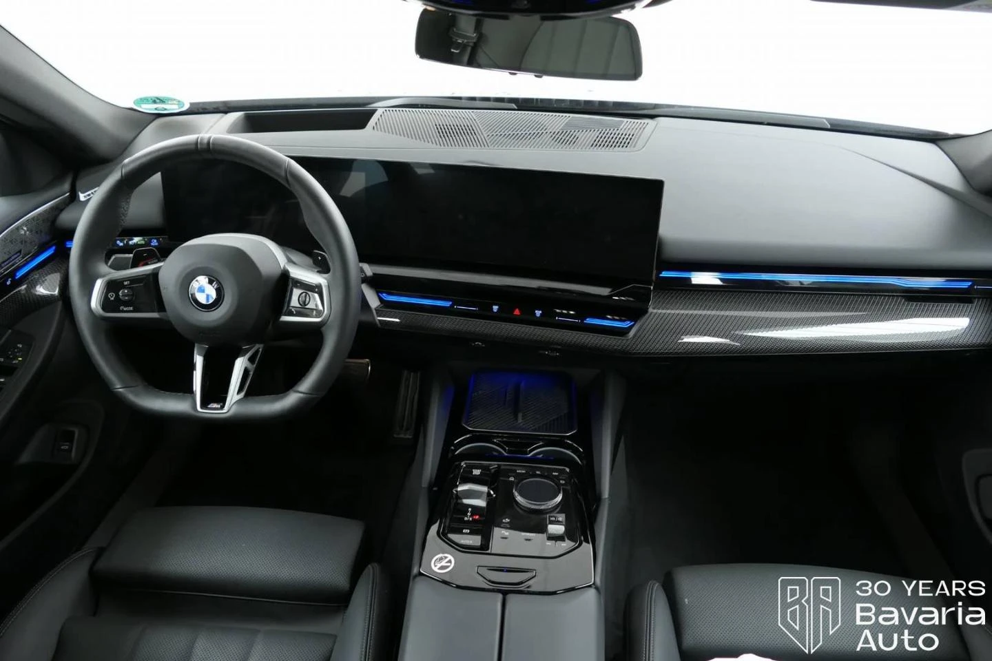 BMW 520 i Touring M Sport Paket Steptronic | Mobile.bg   6