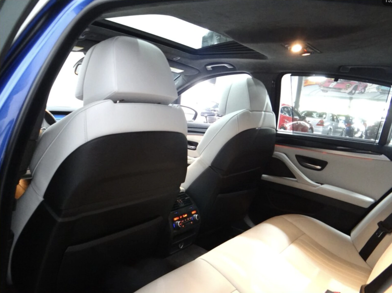 BMW M5 PANO / ALCANTARA ROOF / HUD / ОБДУХ - изображение 10