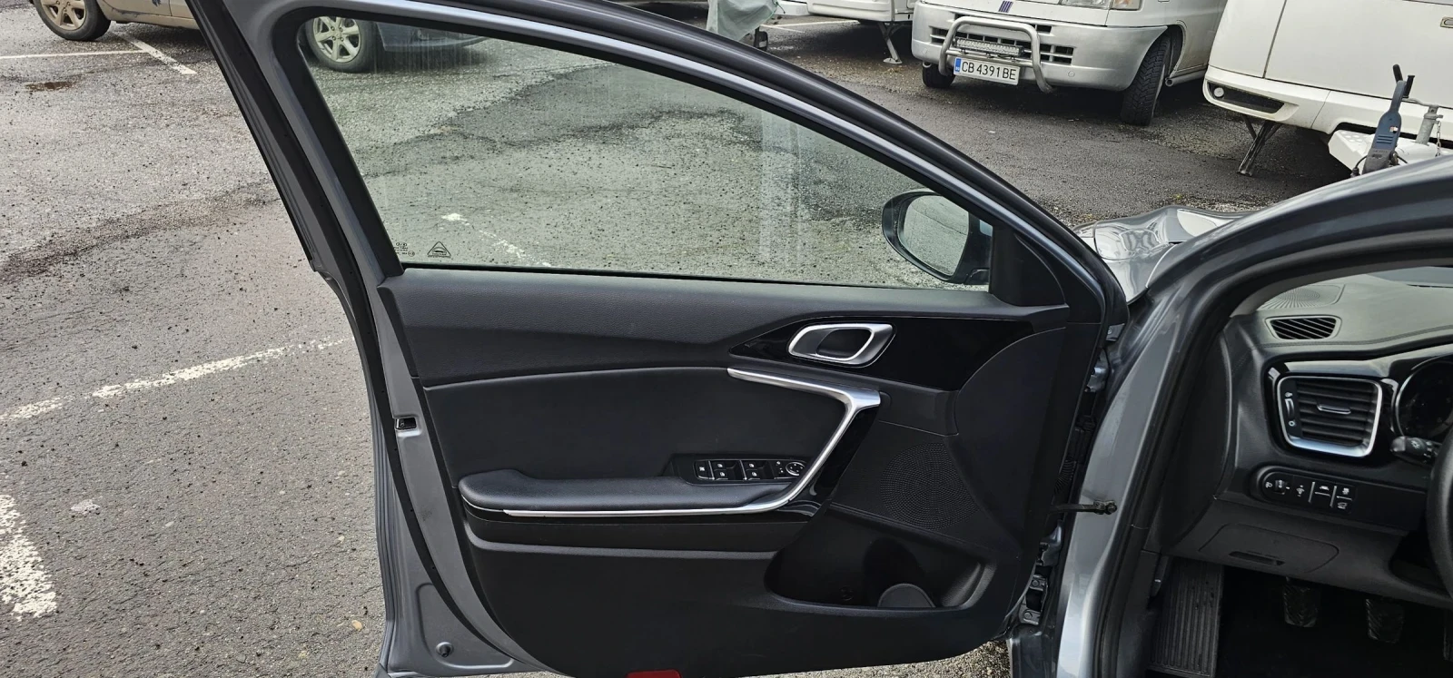 Kia Ceed 1.6 CRDI ��� �������� ������  | Mobile.bg � ����������� 14