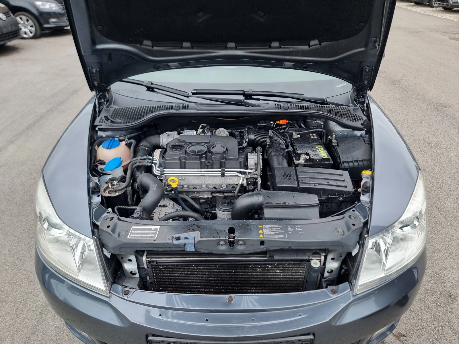 Skoda Octavia 2.0TDI, снимка 17 - Автомобили и джипове - 54027837